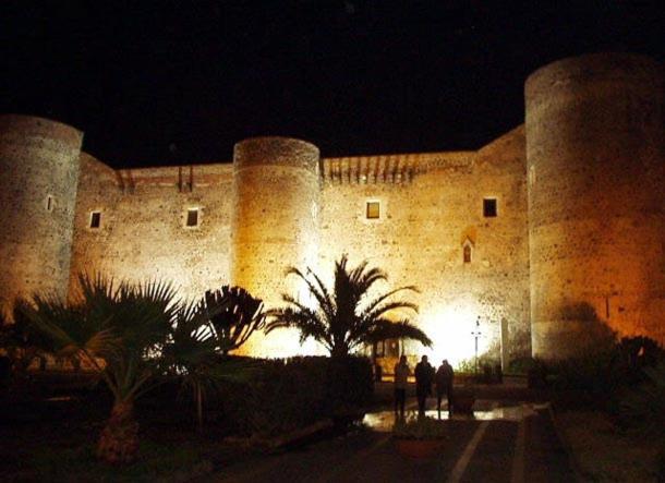 Ursino Castle Terrace Residence Catania Exterior photo